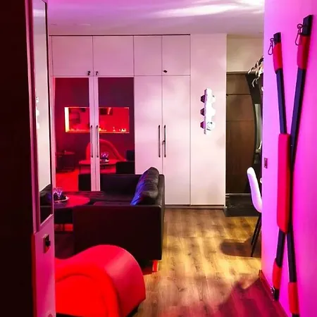 Red Luxury Puhkemaja Σπίτι διακοπών *