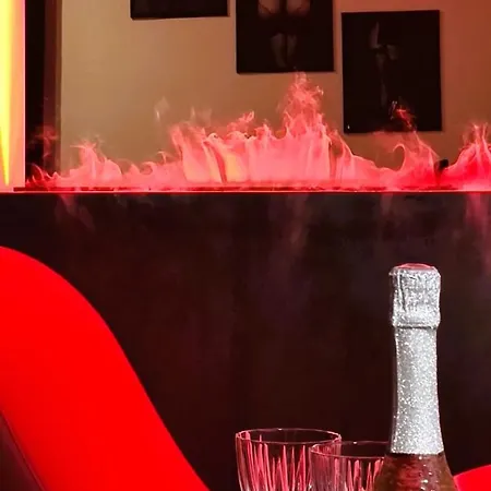 Red Luxury Puhkemaja Σπίτι διακοπών *