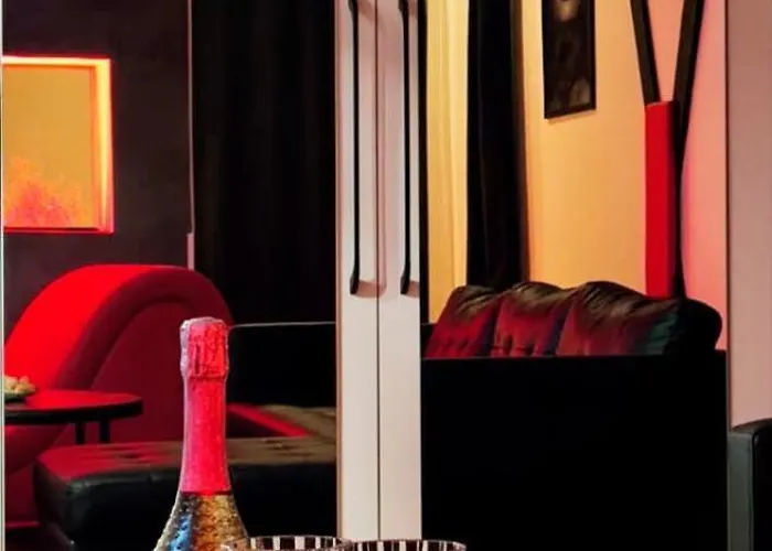 Red Luxury Puhkemaja