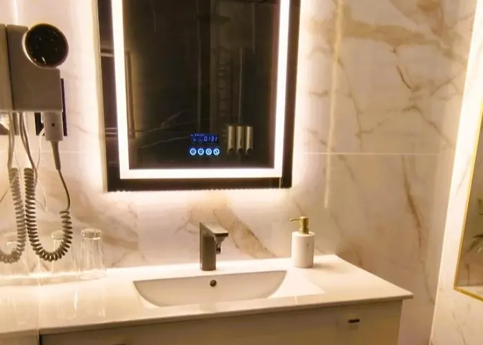 Red Luxury Puhkemaja Kooli